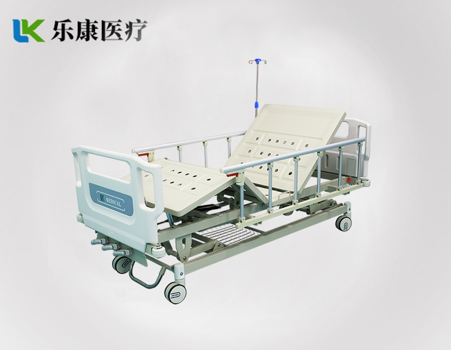 新三搖病床